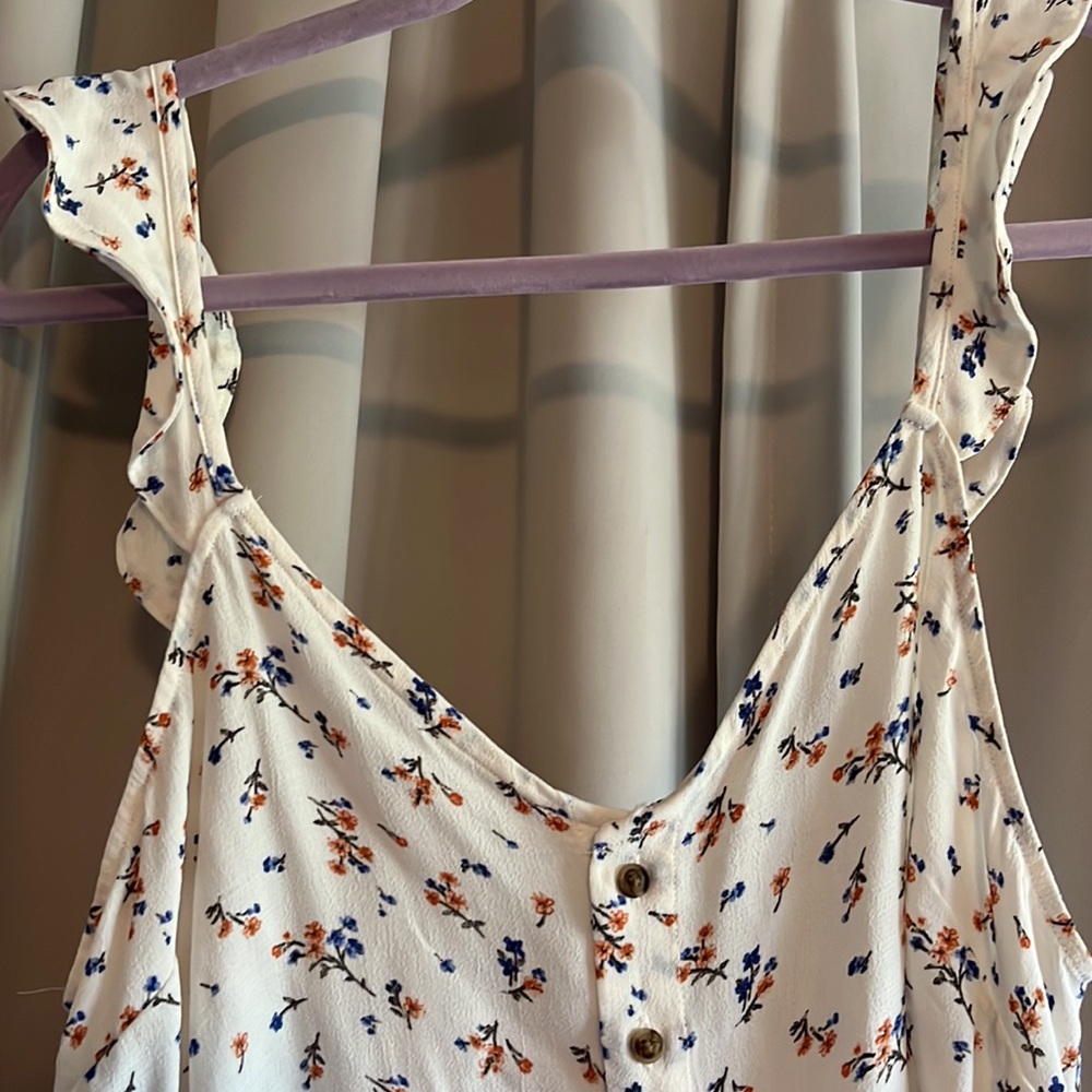 AE Floral Tank button down - Picture 2 of 3
